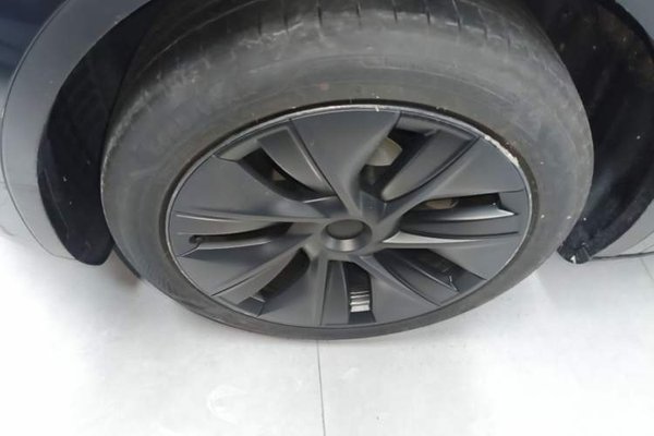 Tesla Model Y 2024, 15100 км, за 30791 USD - фото 10