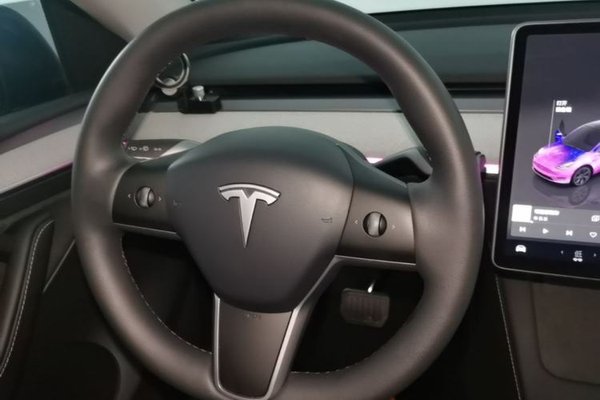 Tesla Model Y 2024, 28200 км, за 30532 USD - фото 14