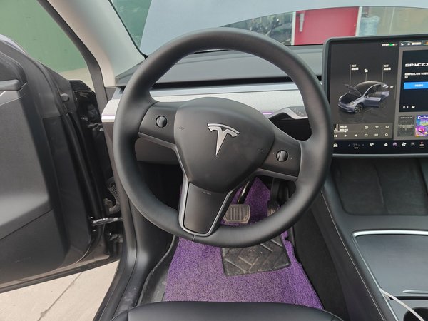 Tesla Model Y 2024, 39400 км, за 30763 USD - фото 18