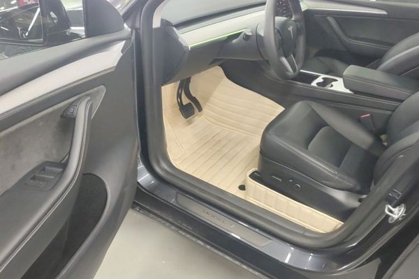 Tesla Model Y 2024, 41200 км, за 28432 USD - фото 19