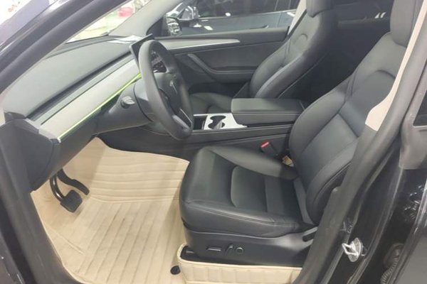 Tesla Model Y 2024, 41200 км, за 28432 USD - фото 18