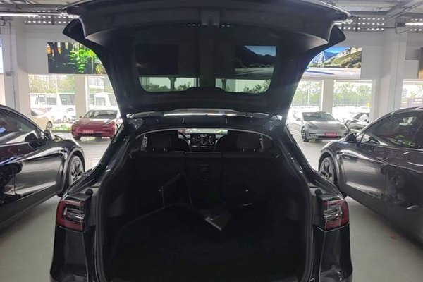 Tesla Model Y 2024, 41200 км, за 28432 USD - фото 22