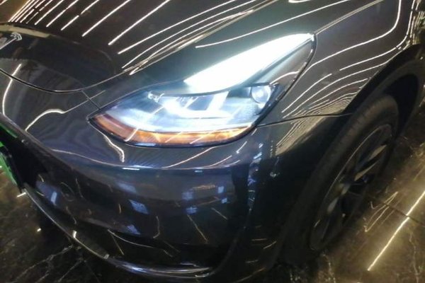 Tesla Model Y 2024, 43200 км, за 28275 USD - фото 8