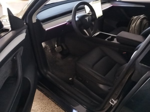 Tesla Model Y 2024, 44200 км, за 29484 USD - фото 19