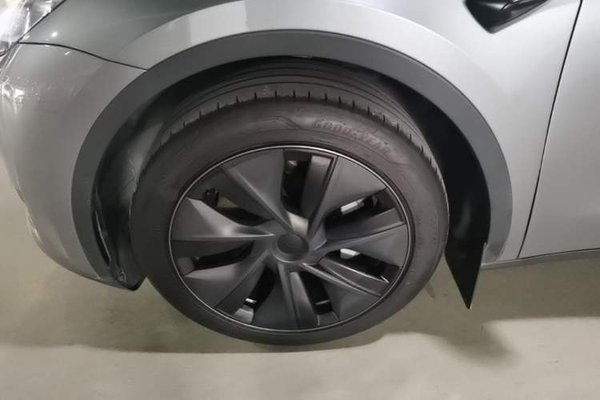 Tesla Model Y 2024, 49700 км, за 28944 USD - фото 10