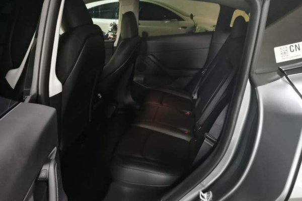 Tesla Model Y 2024, 49700 км, за 28944 USD - фото 20