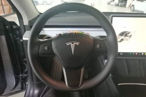 Tesla Model Y 2024, 49700 км, за 28944 USD - фото 13