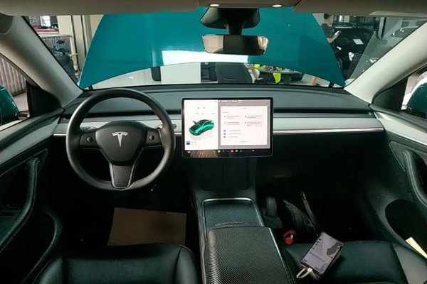 Tesla Model Y 2024, 44400 км, за 28080 USD - фото 20
