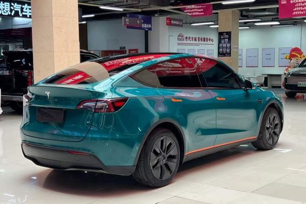 Tesla Model Y 2024, 44400 км, за 28080 USD - фото 15