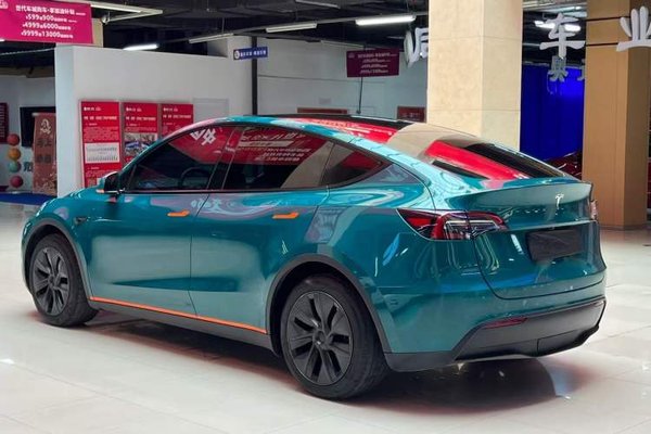 Tesla Model Y 2024, 44400 км, за 28080 USD - фото 16