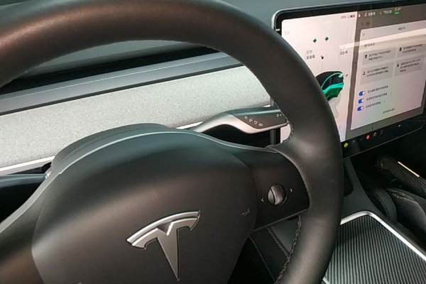 Tesla Model Y 2024, 44400 км, за 28080 USD - фото 24