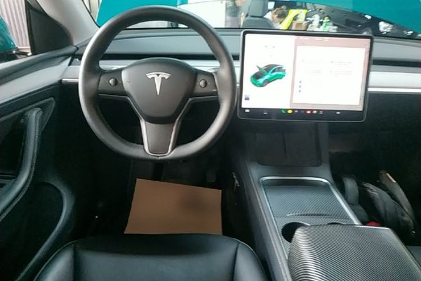 Tesla Model Y 2024, 44400 км, за 28080 USD - фото 21