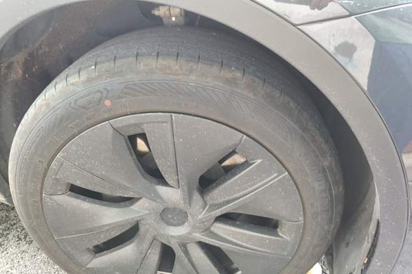 Tesla Model Y 2024, 36800 км, за 28783 USD - фото 8