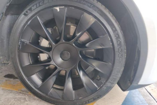 Tesla Model Y 2024, за 26120 USD - фото 8