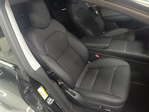 Tesla Model Y 2025, 14900 км, за 35820 USD - фото 13