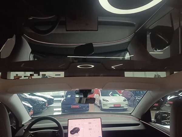 Tesla Model Y 2025, 14900 км, за 35820 USD - фото 11