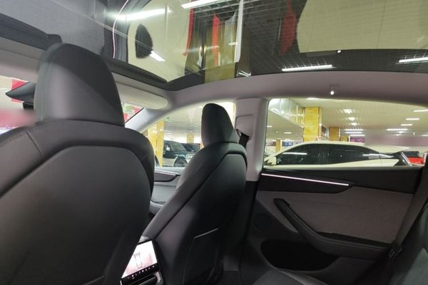 Tesla Model Y 2025, 14000 км, за 32859 USD - фото 26