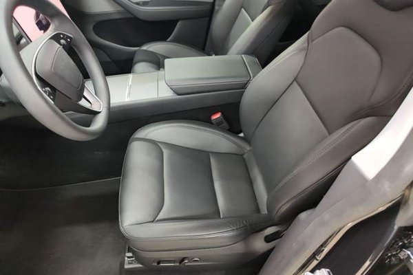 Tesla Model Y 2025, 14000 км, за 32859 USD - фото 23