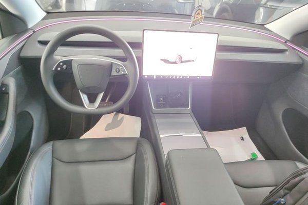 Tesla Model Y 2025, 18700 км, за 40126 USD - фото 12