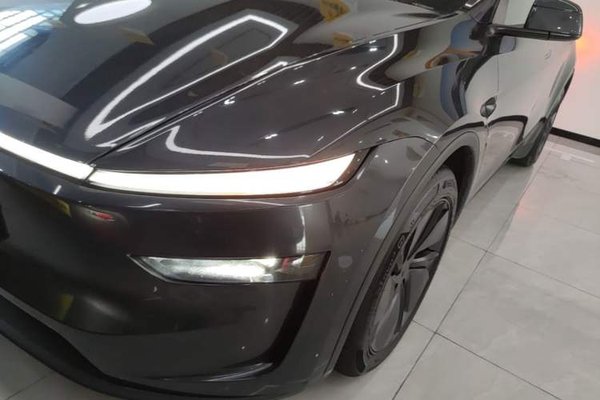 Tesla Model Y 2025, 18700 км, за 40126 USD - фото 8