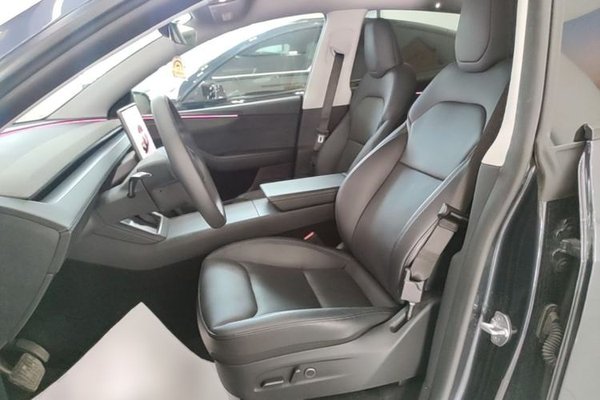 Tesla Model Y 2025, 18700 км, за 40126 USD - фото 17