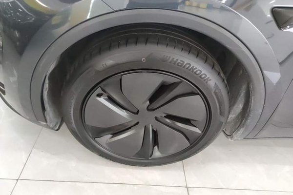 Tesla Model Y 2025, 18700 км, за 40126 USD - фото 10