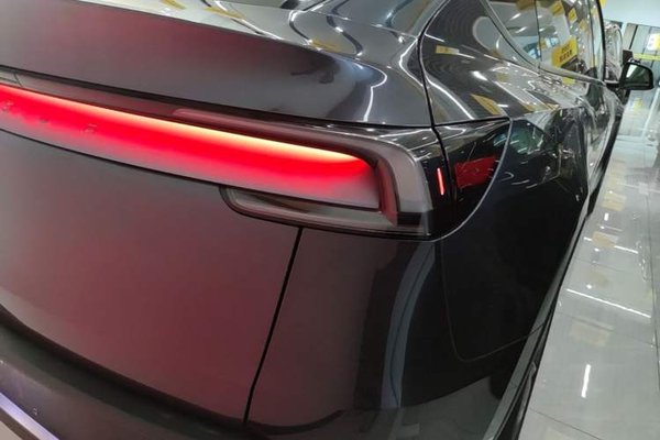 Tesla Model Y 2025, 18700 км, за 40126 USD - фото 9