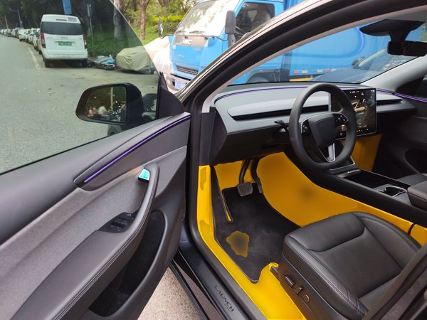 Tesla Model Y 2025, 55900 км, за 32207 USD - фото 20