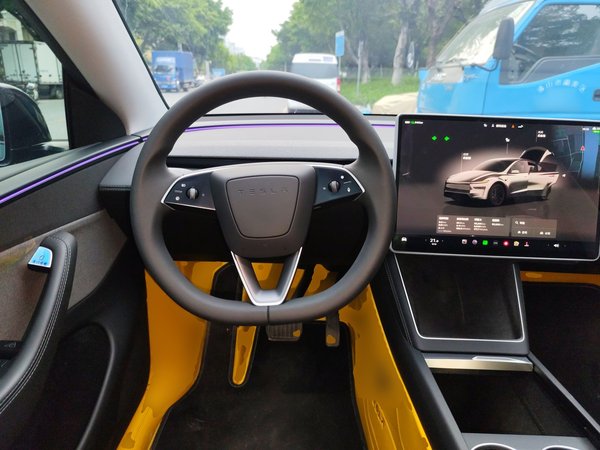 Tesla Model Y 2025, 55900 км, за 32207 USD - фото 9