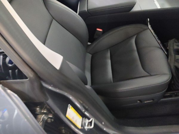Tesla Model Y 2025, 8000 км, за 42025 USD - фото 23