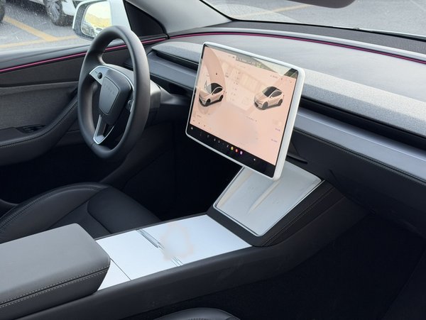 Tesla Model Y 2025, 11200 км, за 35167 USD - фото 8