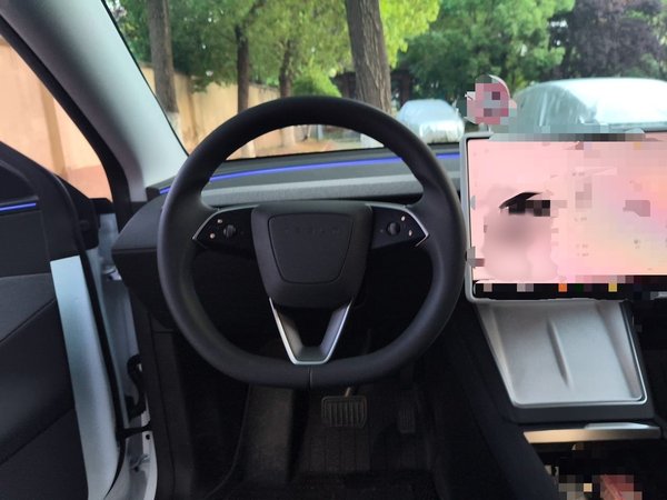 Tesla Model Y 2025, 21300 км, за 35379 USD - фото 9