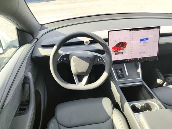 Tesla Model Y L 2025, 10300 км, за 46999 USD - фото 14