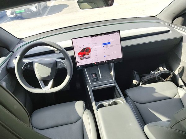 Tesla Model Y L 2025, 10300 км, за 46999 USD - фото 13