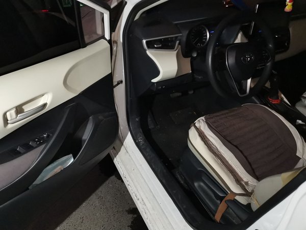 Toyota Corolla 2021, 57800 км, за 10053 USD - фото 17