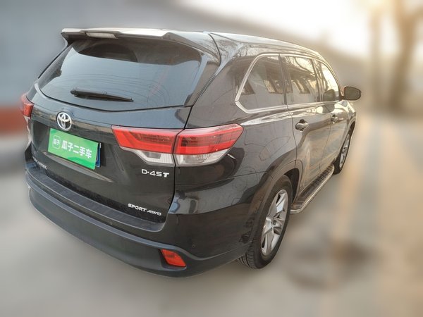 Toyota Highlander 2021, 149300 км, за 23609 USD