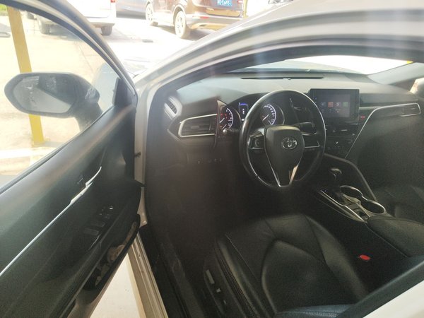 Toyota Camry 2022, 87600 км, за 16173 USD - фото 17