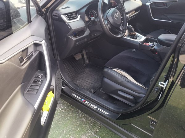 Toyota Wildlander 2023, 33800 км, за 16715 USD - фото 17