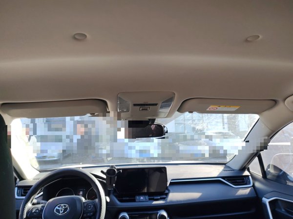 Toyota RAV4 2023, 16000 км, за 17849 USD - фото 19