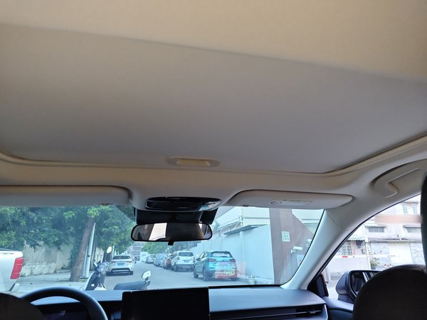 Toyota Camry 2026, 4400 км, за 26106 USD - фото 19