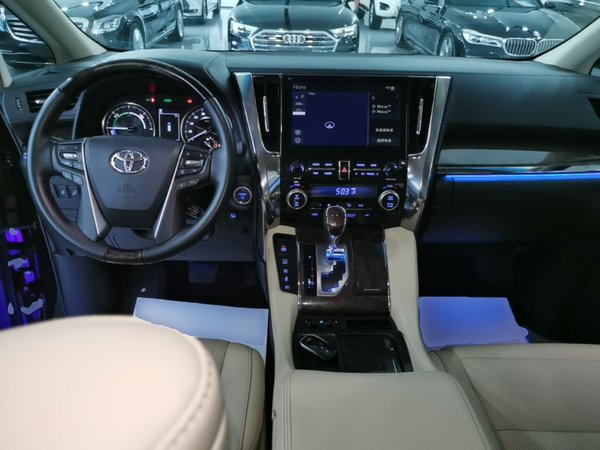 Toyota Alphard 2020, 130800 км, за 75277 USD - фото 13