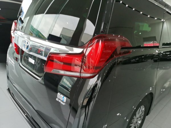 Toyota Alphard 2020, 130800 км, за 75277 USD - фото 7