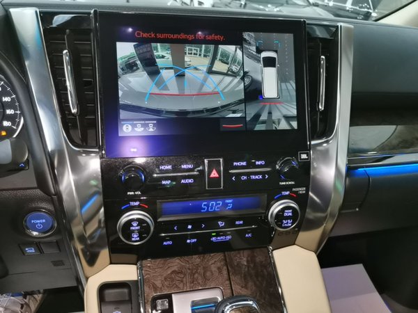 Toyota Alphard 2020, 130800 км, за 75277 USD - фото 16