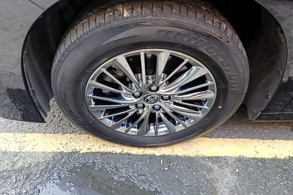 Toyota Alphard 2021, 57500 км, за 92360 USD - фото 10