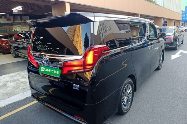 Toyota Alphard 2021, 57500 км, за 92360 USD - фото 6