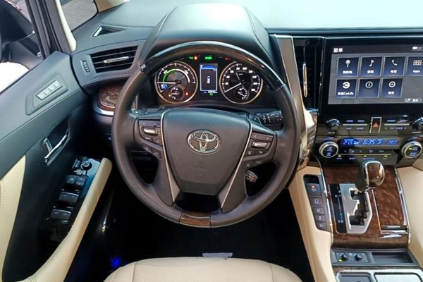 Toyota Alphard 2021, 57500 км, за 92360 USD - фото 18