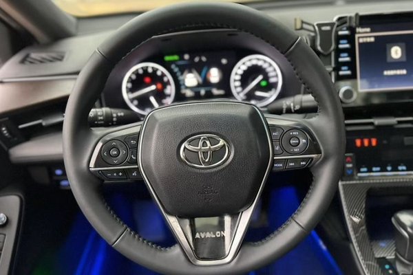Toyota Avalon 2019, 65900 км, за 16975 USD - фото 11