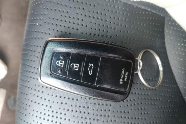 Toyota Avalon 2019, 98000 км, за 14723 USD - фото 13