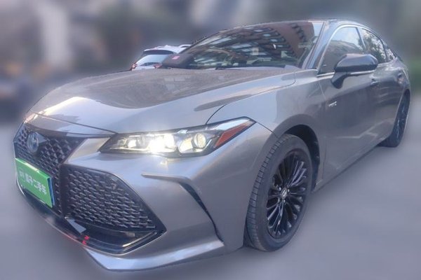 Toyota Avalon · 2019 год
