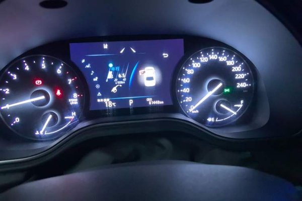 Toyota Avalon 2019, 81400 км, за 15977 USD - фото 13